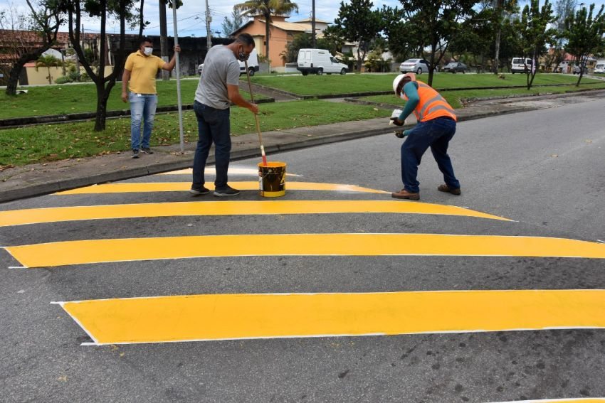 Lombadas de Asfalto e Concreto